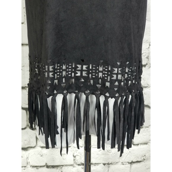 Hippie Boho Faux-Suede Fringe Festival Top Black Medium - Picture 5 of 9